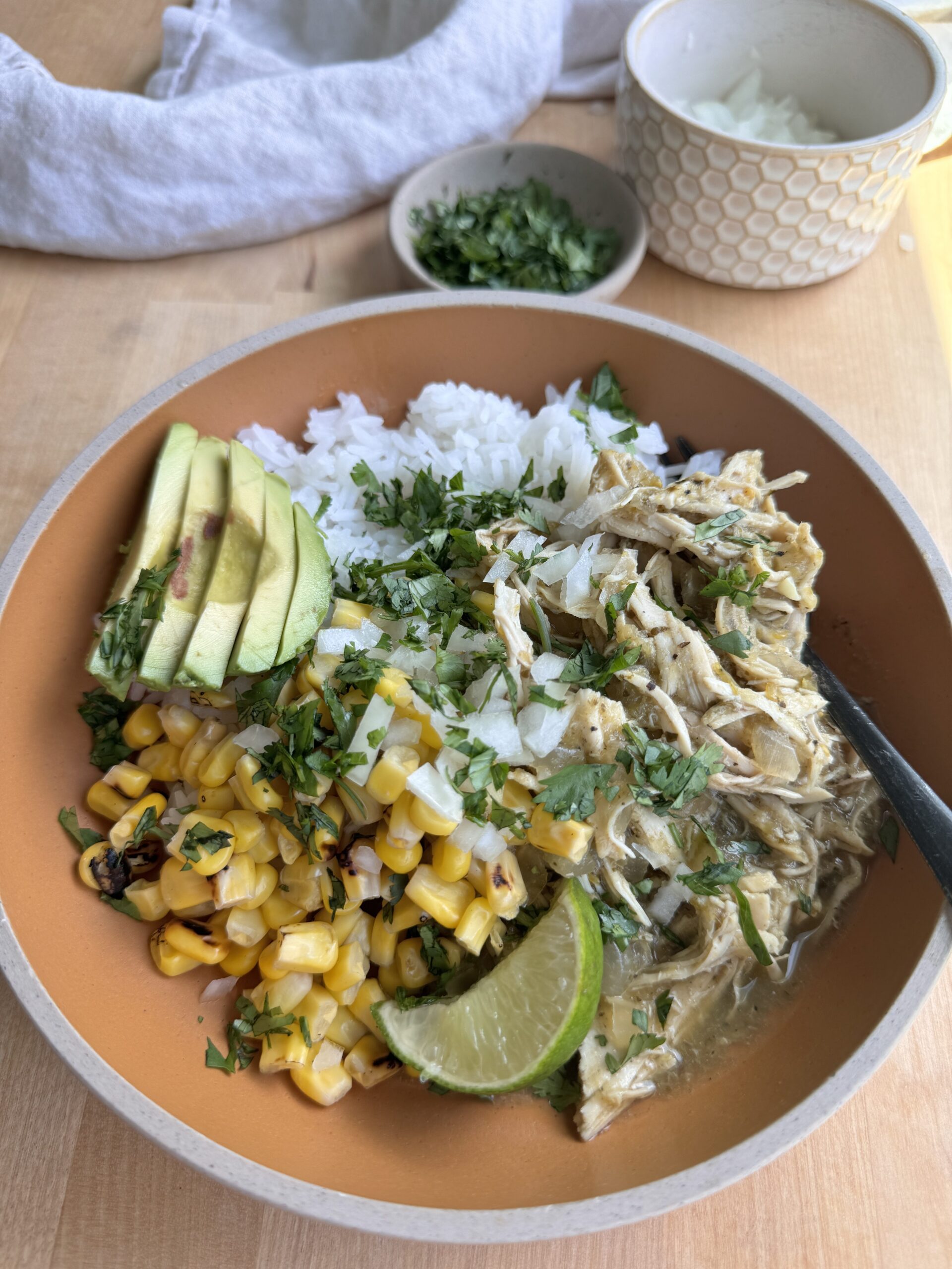 Salsa Verde Chicken Bowls summer crockpot recipe