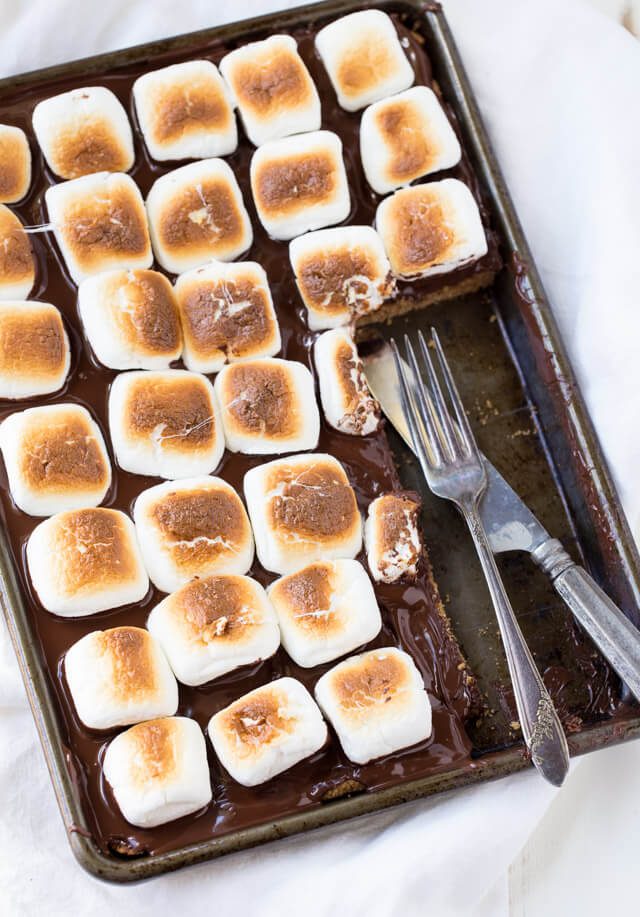 Sheet pan oven s'mores with golden marshmallows chocolate and graham crackers