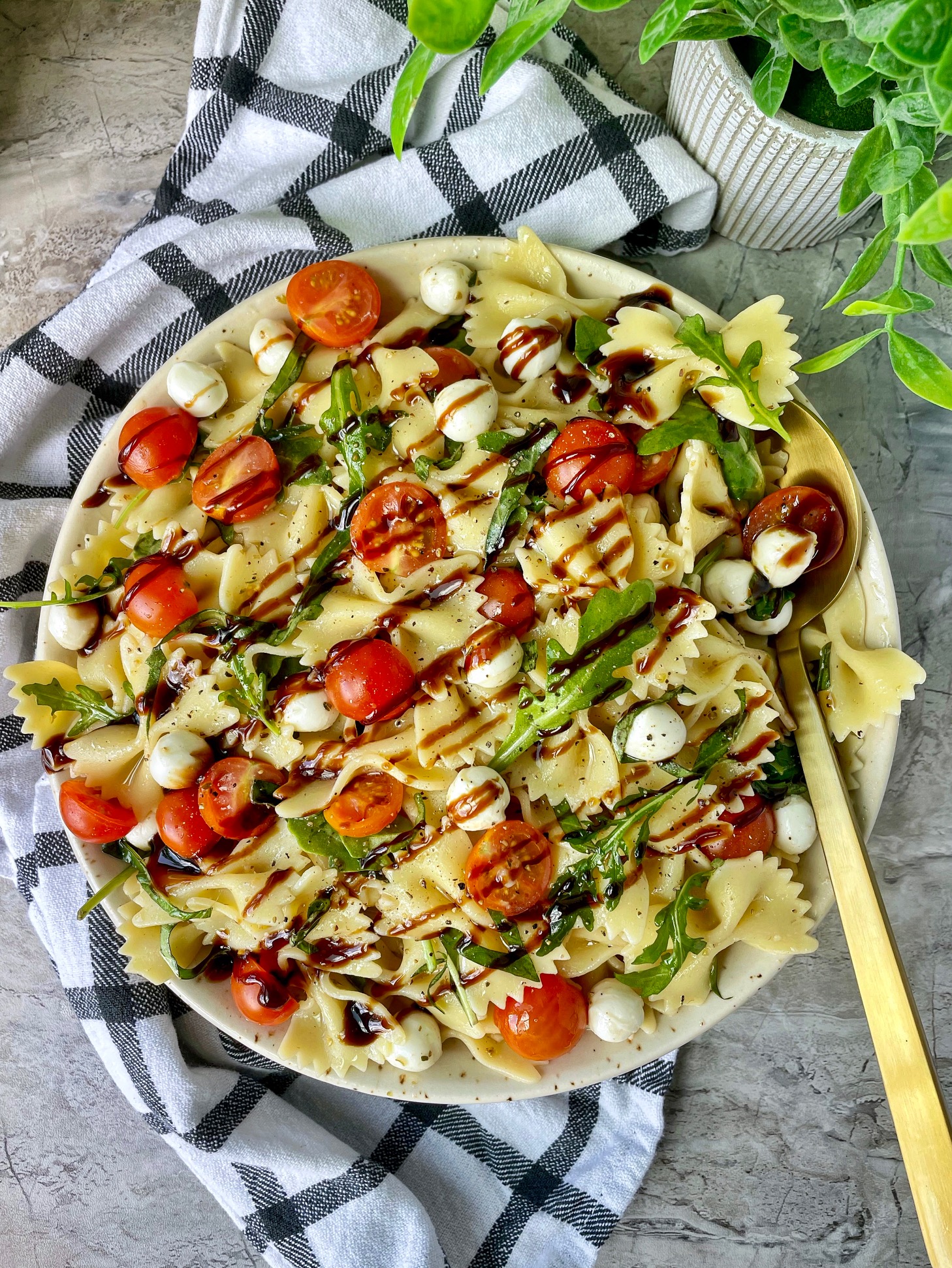 Caprese Pasta Salad summer salad recipe